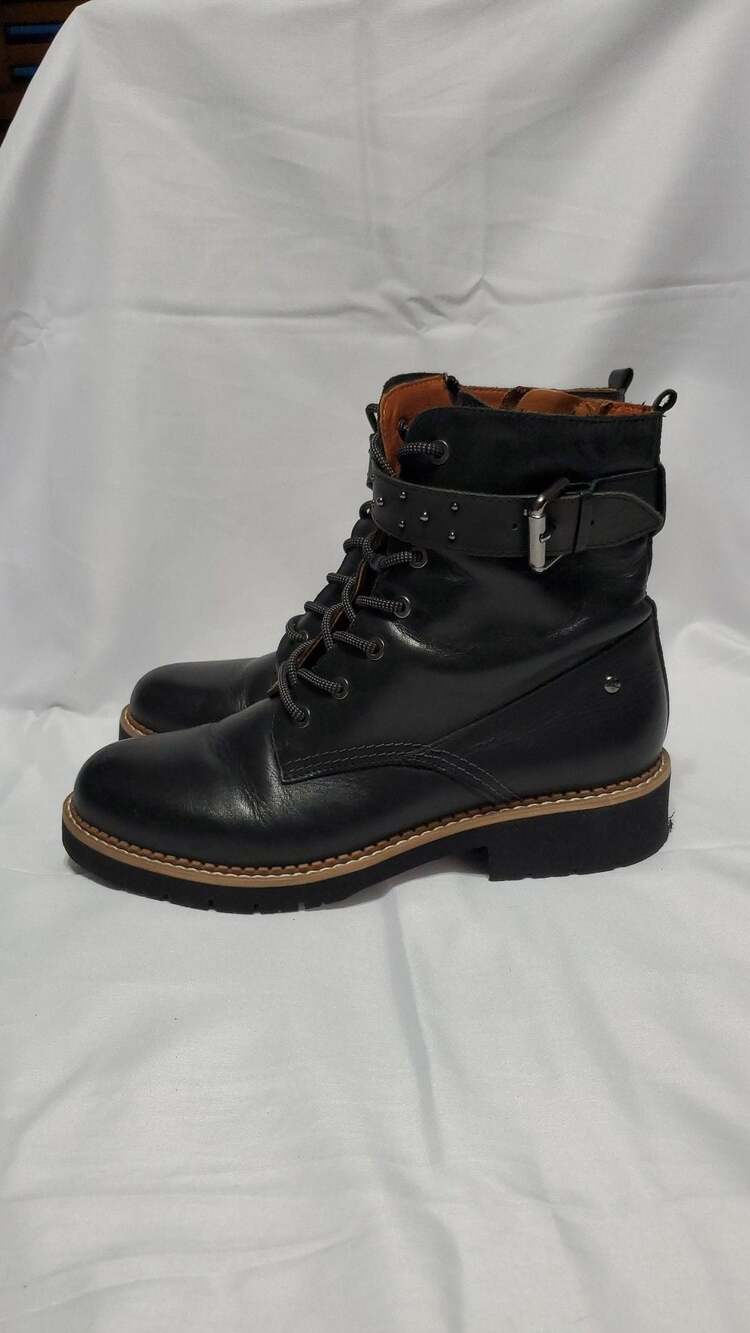 Pikolinos Vicar Black Leather Studded Combat Boots Size 39 - Picture 2 of 6